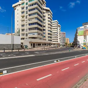 Apartamento Bright Townhouse - Views - 5 Min Walk To The, Las Palmas de Gran Canaria
