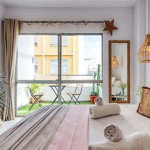Apartamento Ca´rosa - En La Playa De Canteras!, Las Palmas de Gran Canaria